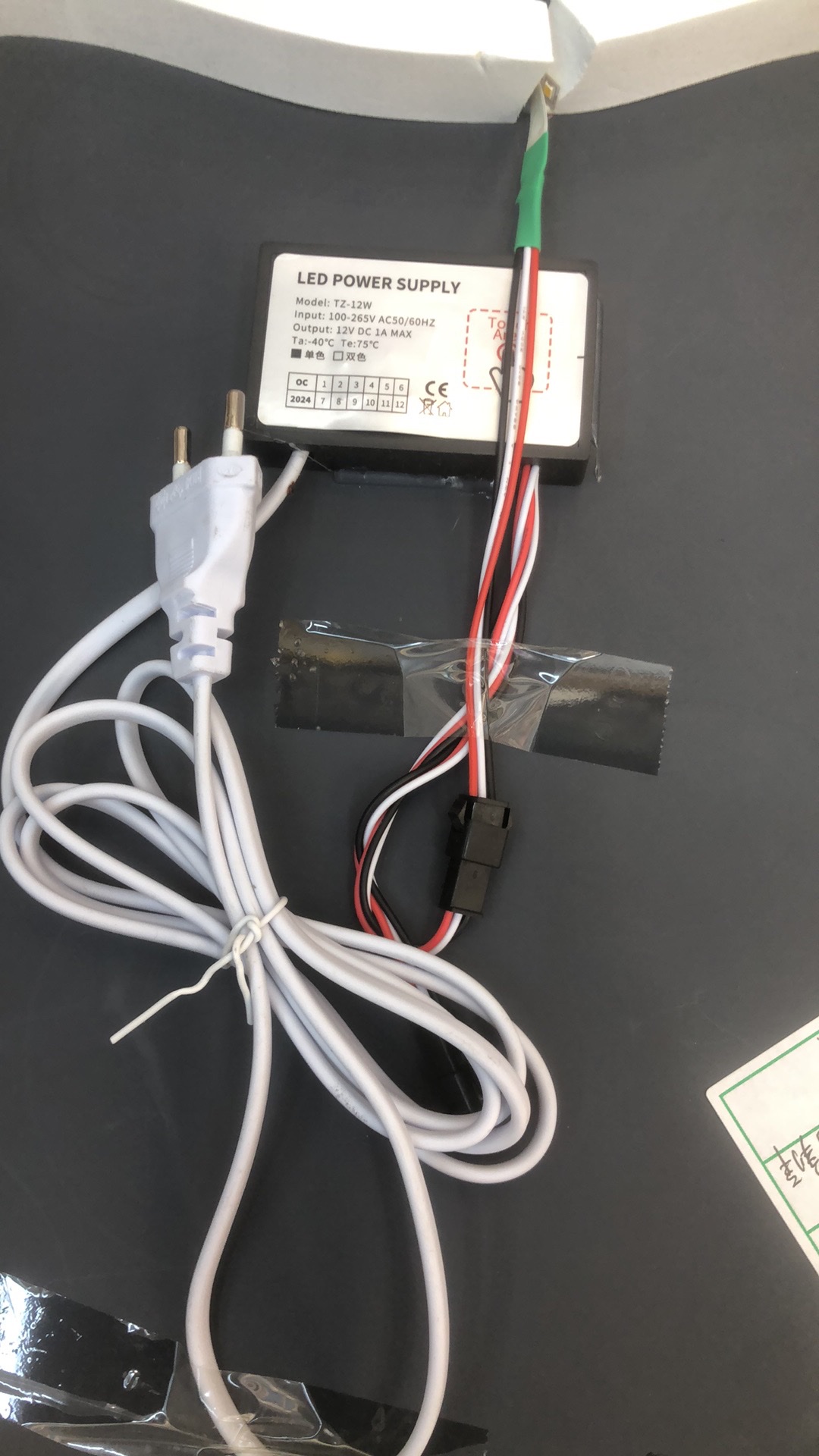 花朵形状智能镜化妆镜手触镜妆装饰镜装饰画简约欧美时尚装饰画产品图