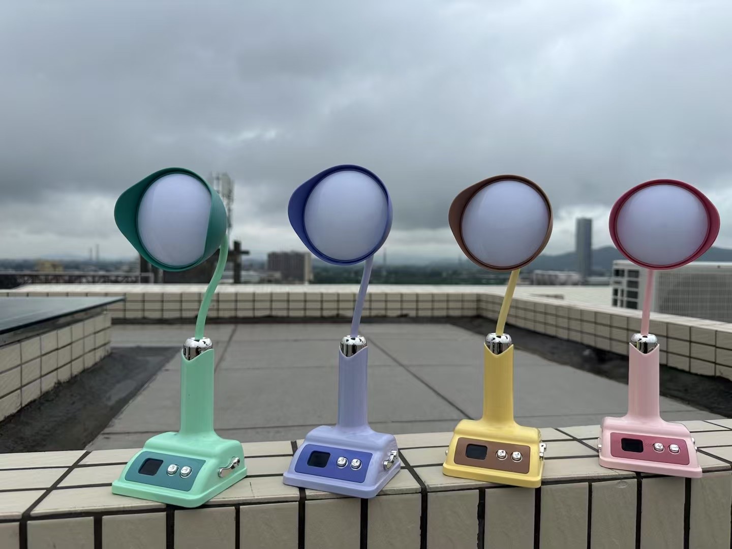 可爱台灯 小型护眼灯 学生用2025款桌面阅读灯 柔光学习灯护眼台灯 儿童台灯 夜灯详情图6