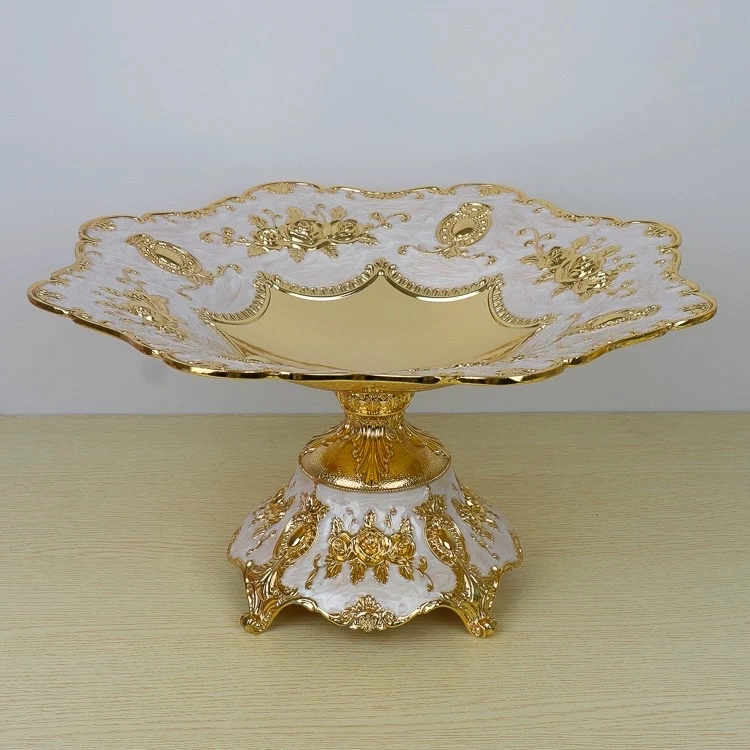 European-style fruit platters, luxurious metal fruit platters for home use, high-end display on ktv room tables, snack plates, dried fruit platters, elegant and retro with a sense of layering, fruit platters for storage and decoration detail image 7