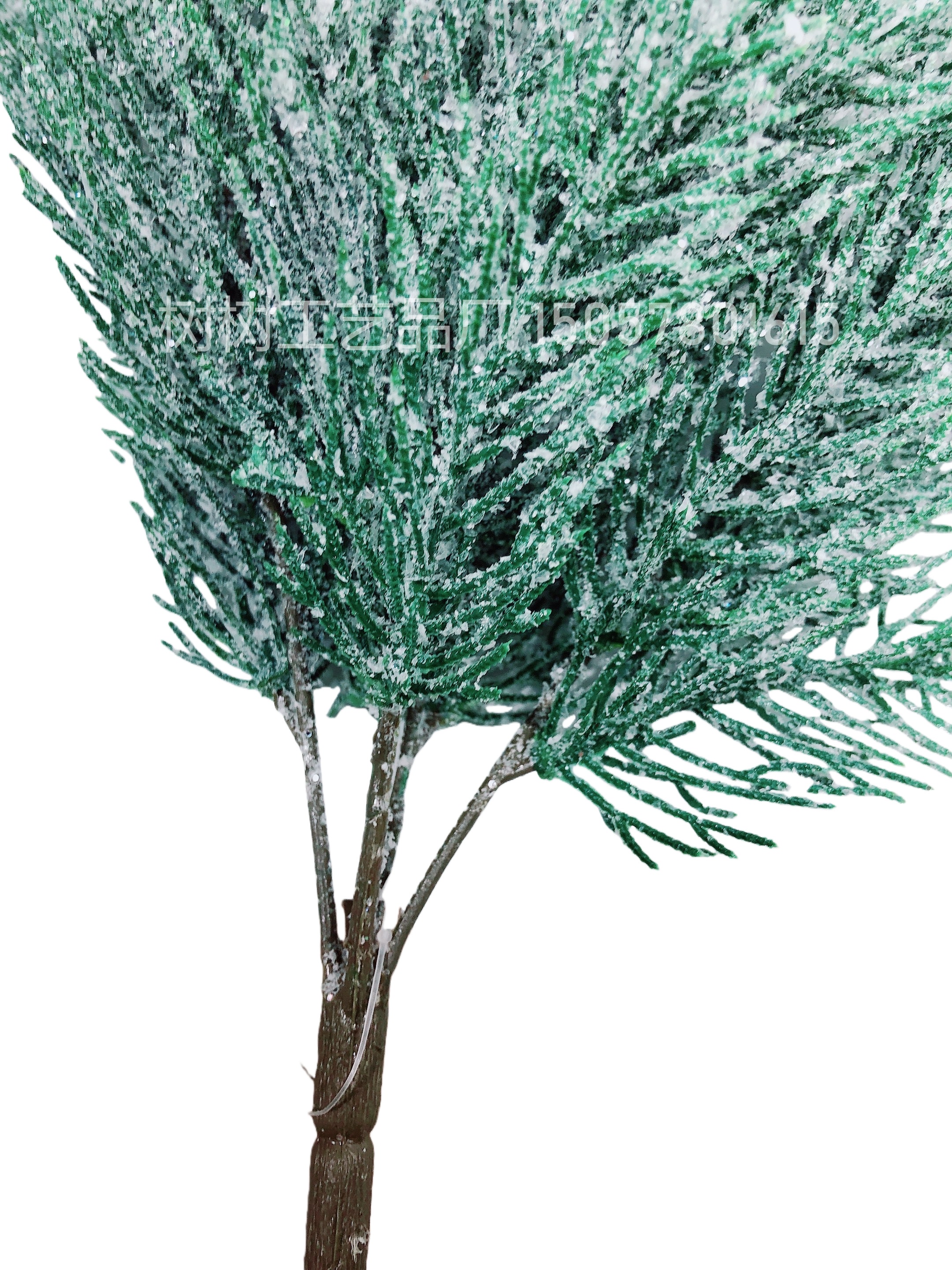 The new Christmas simulation green plant set features a realistic appearance, long-lasting durability, and is made of eco-friendly materials. It is a popular Amazon bestseller with artificial and plastic flowers detail image 7