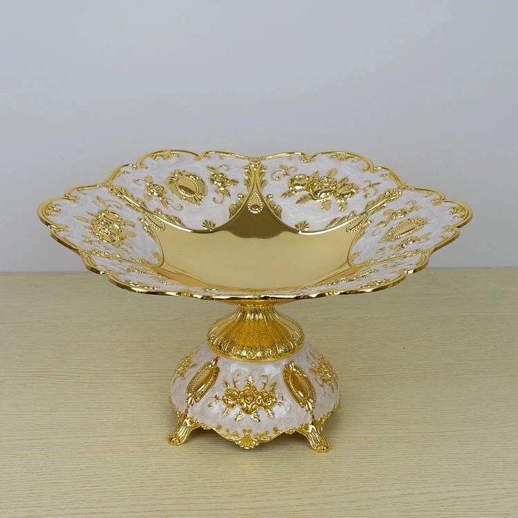 European-style fruit platters, luxurious metal fruit platters for home use, high-end display on ktv room tables, snack plates, dried fruit platters, elegant and retro with a sense of layering, fruit platters for storage and decoration detail image 8