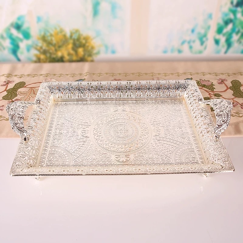 European-style home accessories, peacock full flower metal luxurious storage tray, simple coffee table, decorative plate, ornaments, iron plates, plates, dinner plates, seafood plates, Western-style dinner plates detail image 12