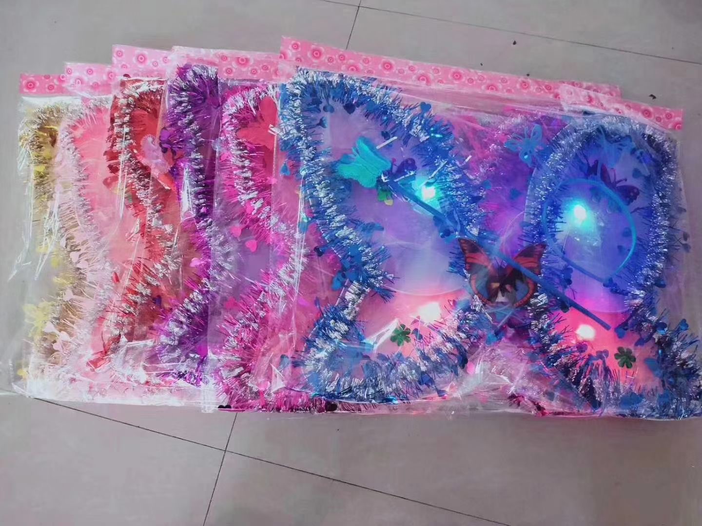 儿童背饰发光翅膀 摆摊专用趣味金丝发光翅膀儿童蝴蝶翅膀玩具热卖款