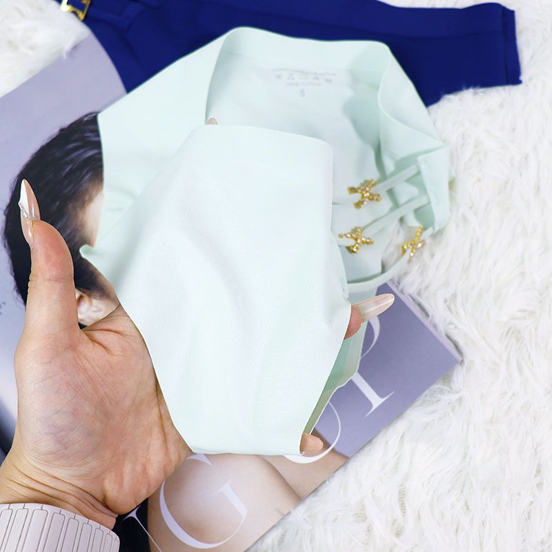 Bikini underpants for European and American women undefined