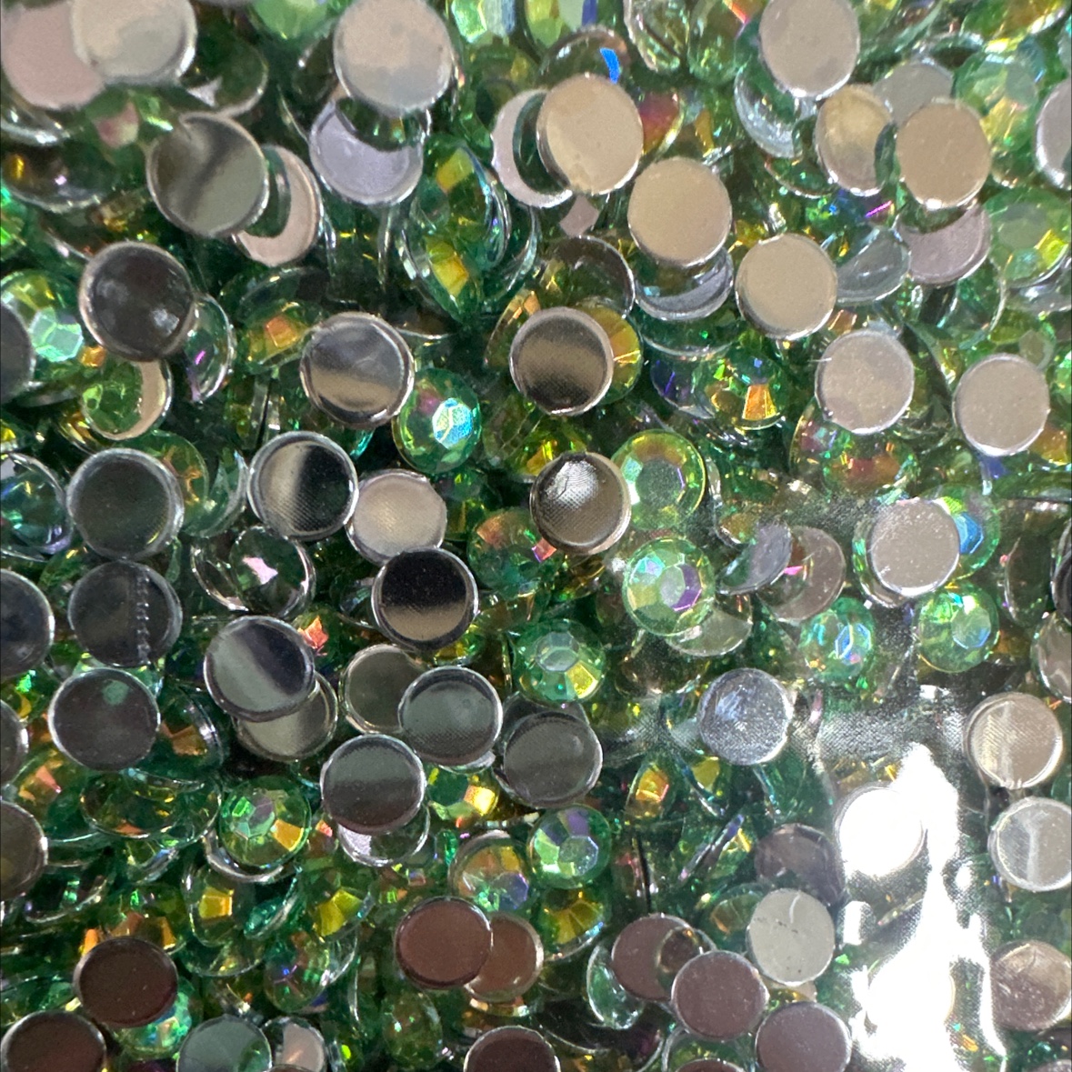 Imitation Taiwan eco-friendly acrylic diamond DIY jewelry accessories, handcrafted materials, multi-color creative decorative accessories, acrylic jewelry fashionable matching detail image 5