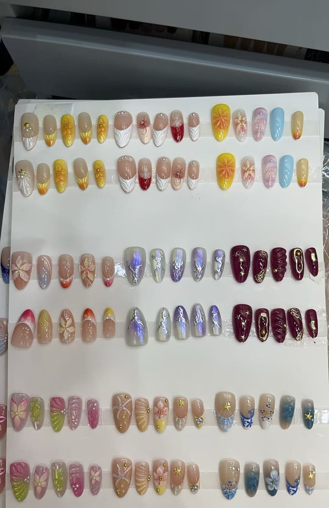New carved nail art, European and American nail art, hand-pulled diamond style nail art Specification image