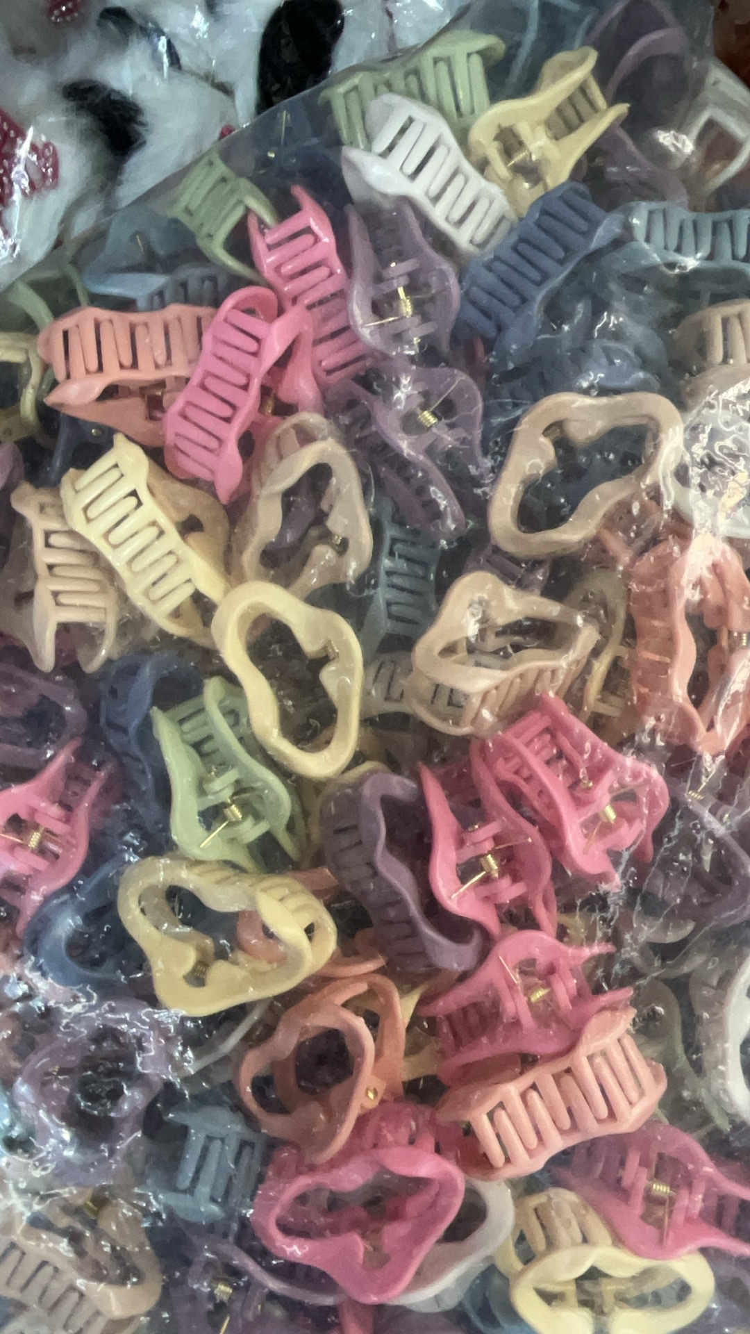 Children's hair clips, shark clips, duckbill clips, New Year's red hair clips, cute hair accessories, hairstyle clips, hair accessories, girls' hair clips, headwear