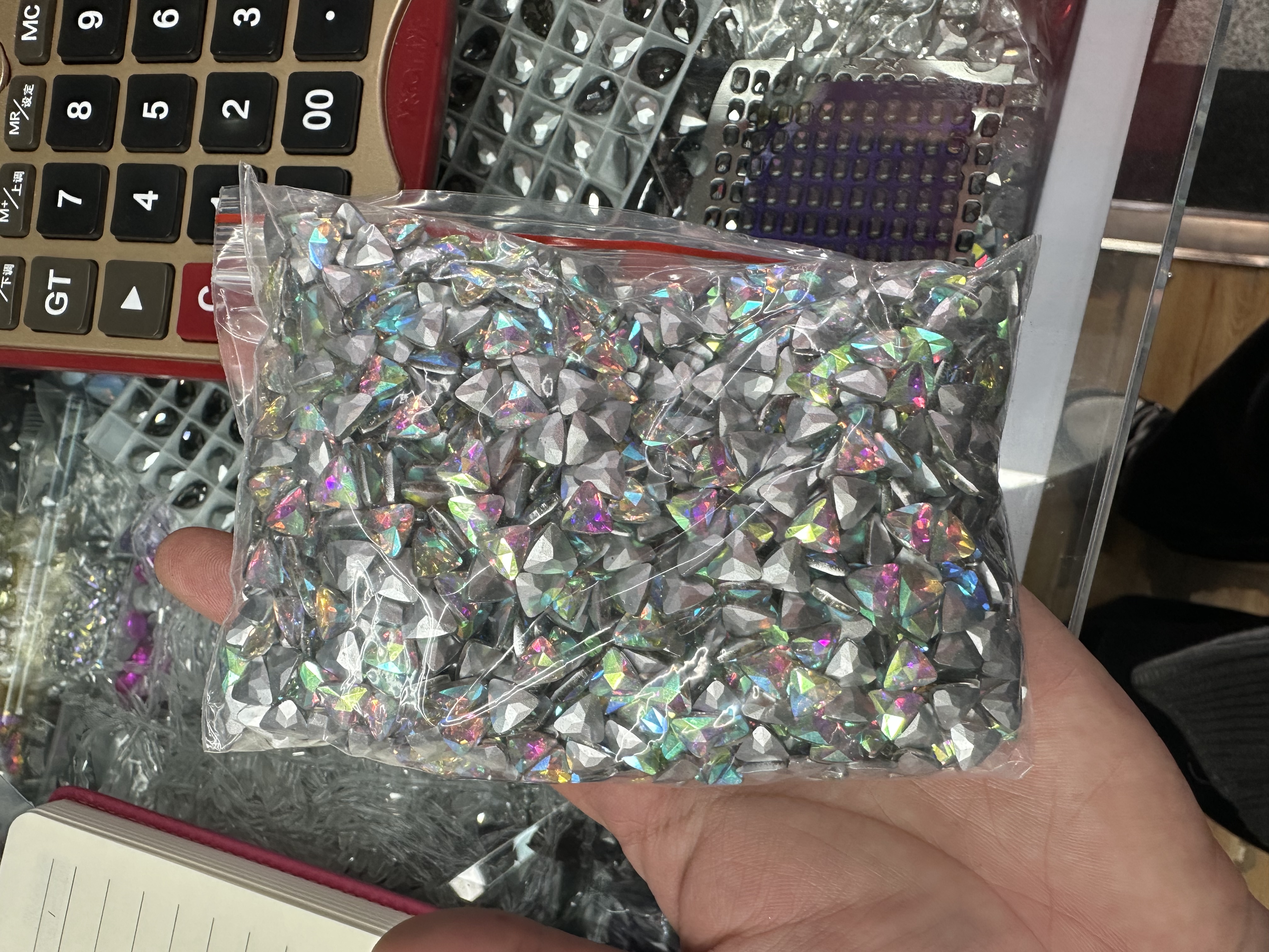 饰品配件玻璃材质