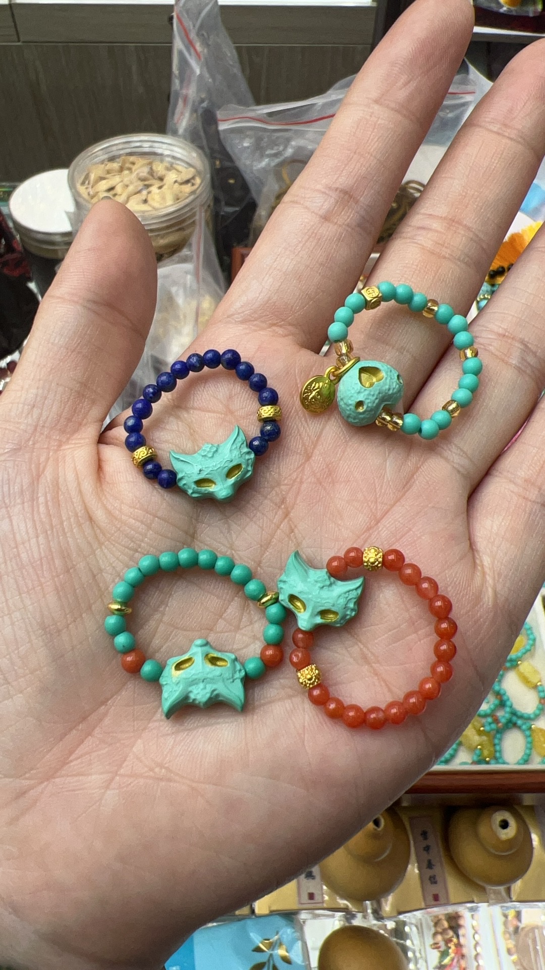 黄花梨手饰桃木挂件手工木雕木盒收藏装饰木质产品自然工艺简约风格 双圈 单圈各种类型都有 简约大气 细节图