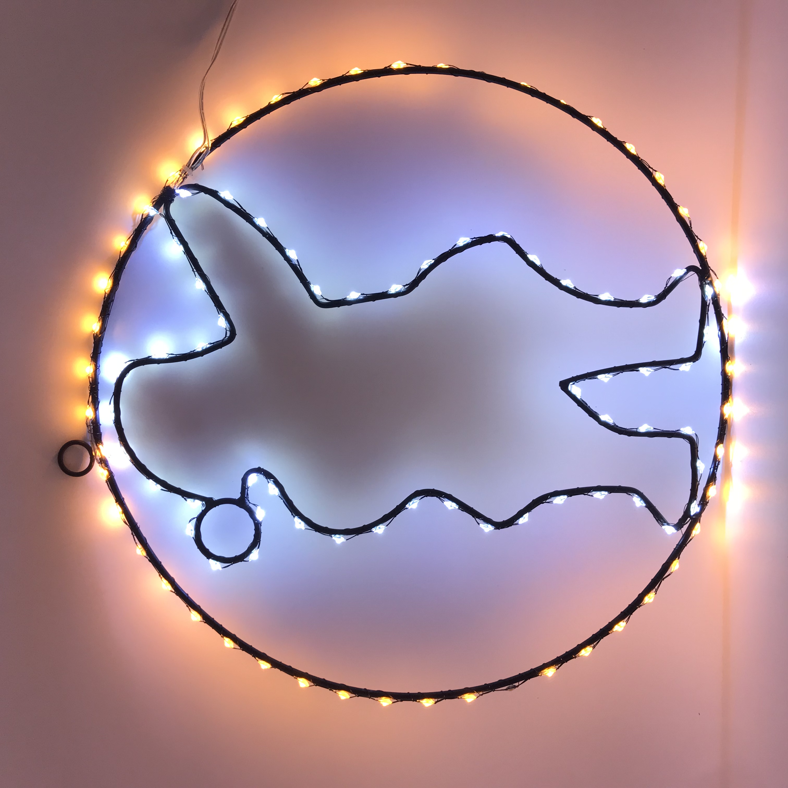 Colored lights, atmosphere lights, circular light strings, Christmas tree decorative lamps, lighting fixtures, festival decoration light strips, colorful string lights, Christmas tree strip lights details Picture