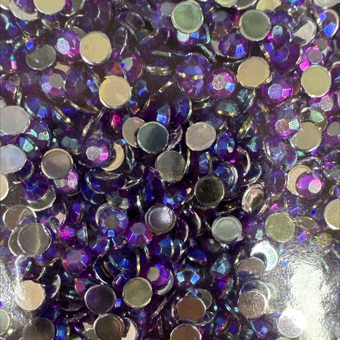 Imitation Taiwan eco-friendly acrylic diamond DIY jewelry accessories, handcrafted materials, multi-color creative decorative accessories, acrylic jewelry fashionable matching detail image 4