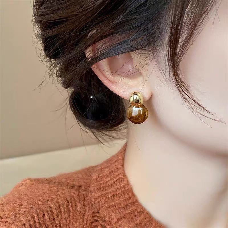 Korean style fashionable, elegant and versatile brass electroplated 18K real gold S925 silver needle acetate Maillard color series