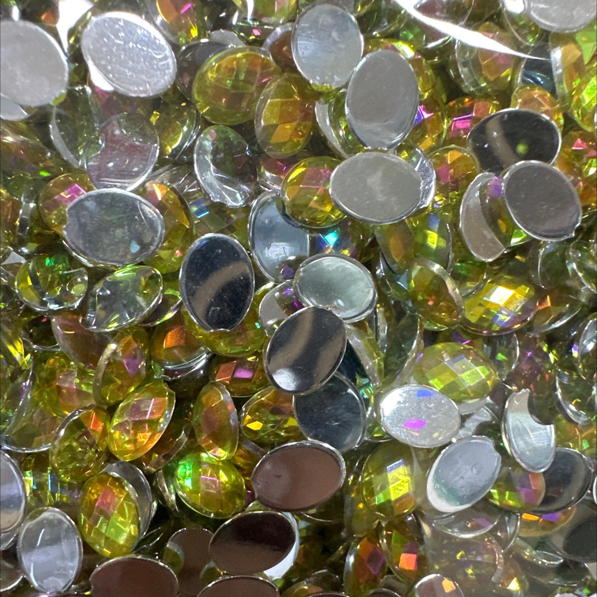 Imitation Taiwan eco-friendly acrylic diamond DIY jewelry accessories, handcrafted materials, multi-color acrylic jewelry accessories, decorative items, AB color, fashionable matching Specification image