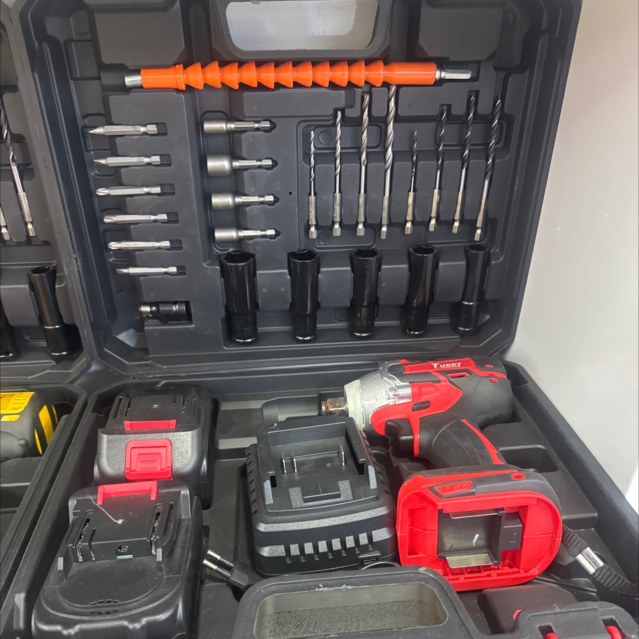 多功能电动工具套装家用手提电钻电动工具组合维修DIY工具箱全套