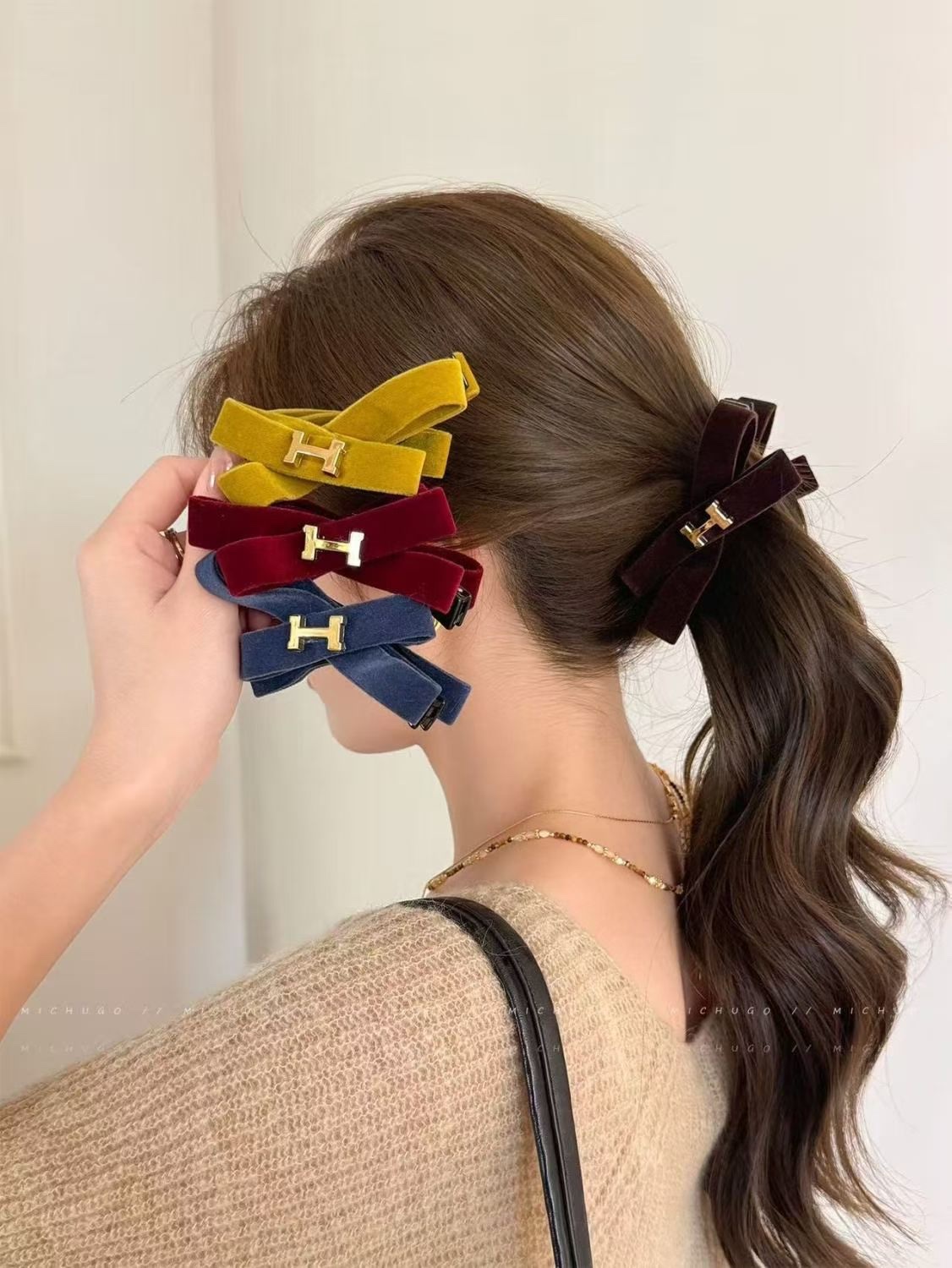 Korean-style women's hair tie, hair tie, hair tie, leather band, fashionable and versatile, soft hair accessory, women's multi-color decorative hair tie