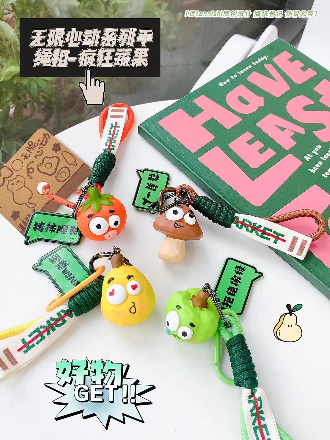 Metal keychains, silicone keychains, figurine pendants detail image 8