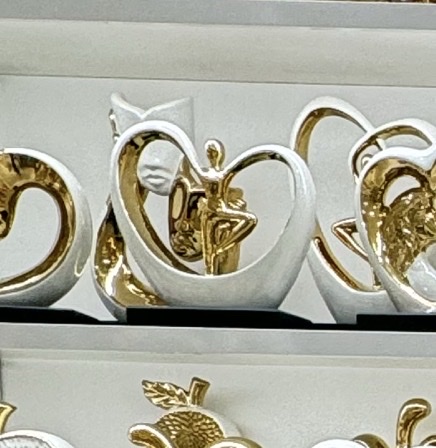 轻奢 现代陶瓷 人物工艺品摆件 简约 客厅 玄关 电视柜 装饰陶瓷花瓶白底实物图