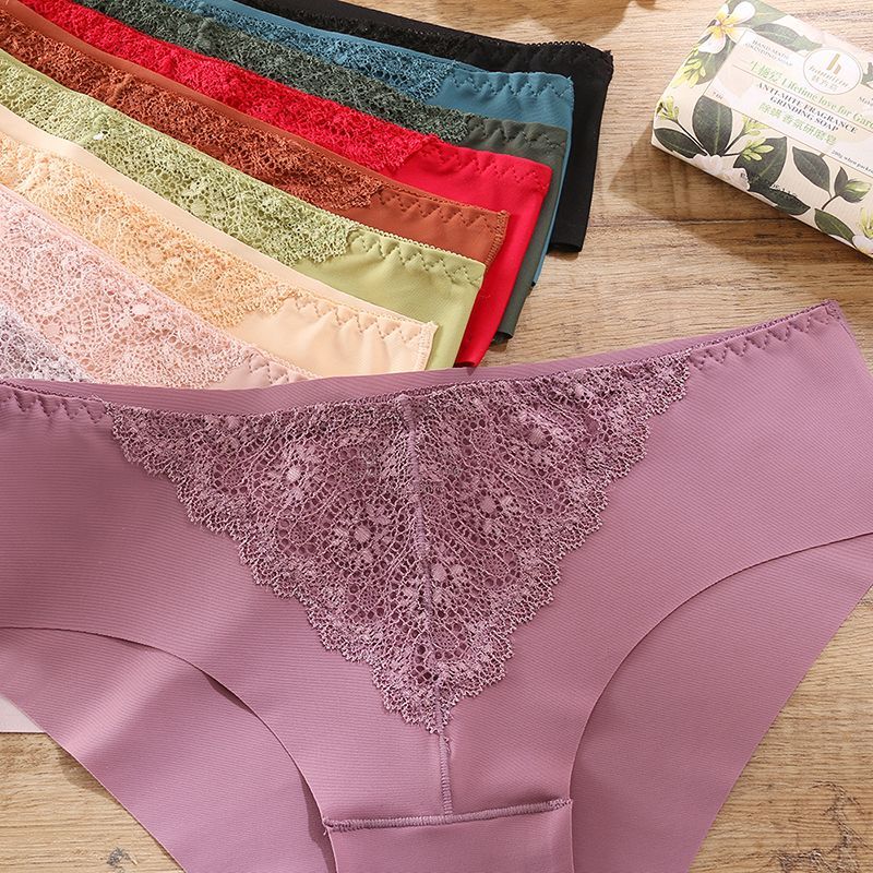 The best-selling lace underpants for women are French, romantic and sexy. The women's triangle pants are ice silk, breathable and highly elastic, with a European-sized waistband Application Scenario