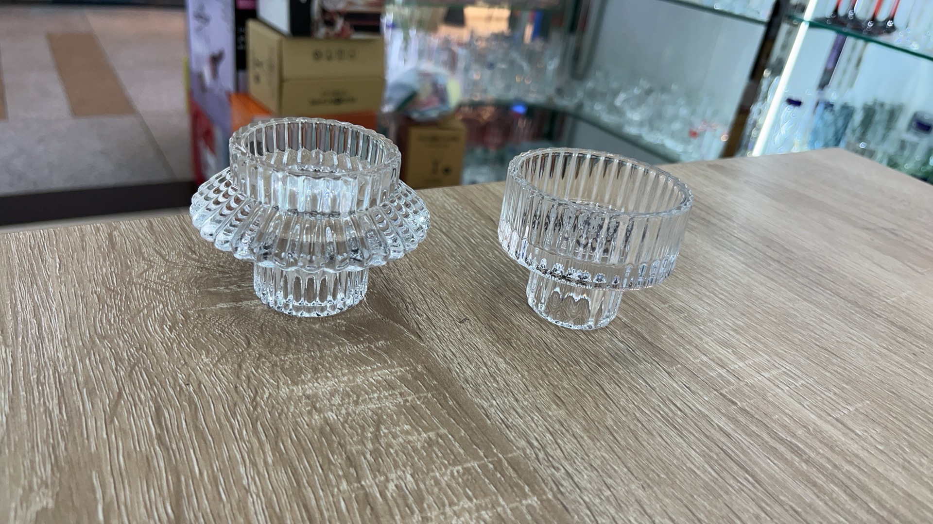 Glass candlesticks, wedding theme ornaments, glass candlesticks detail image 3