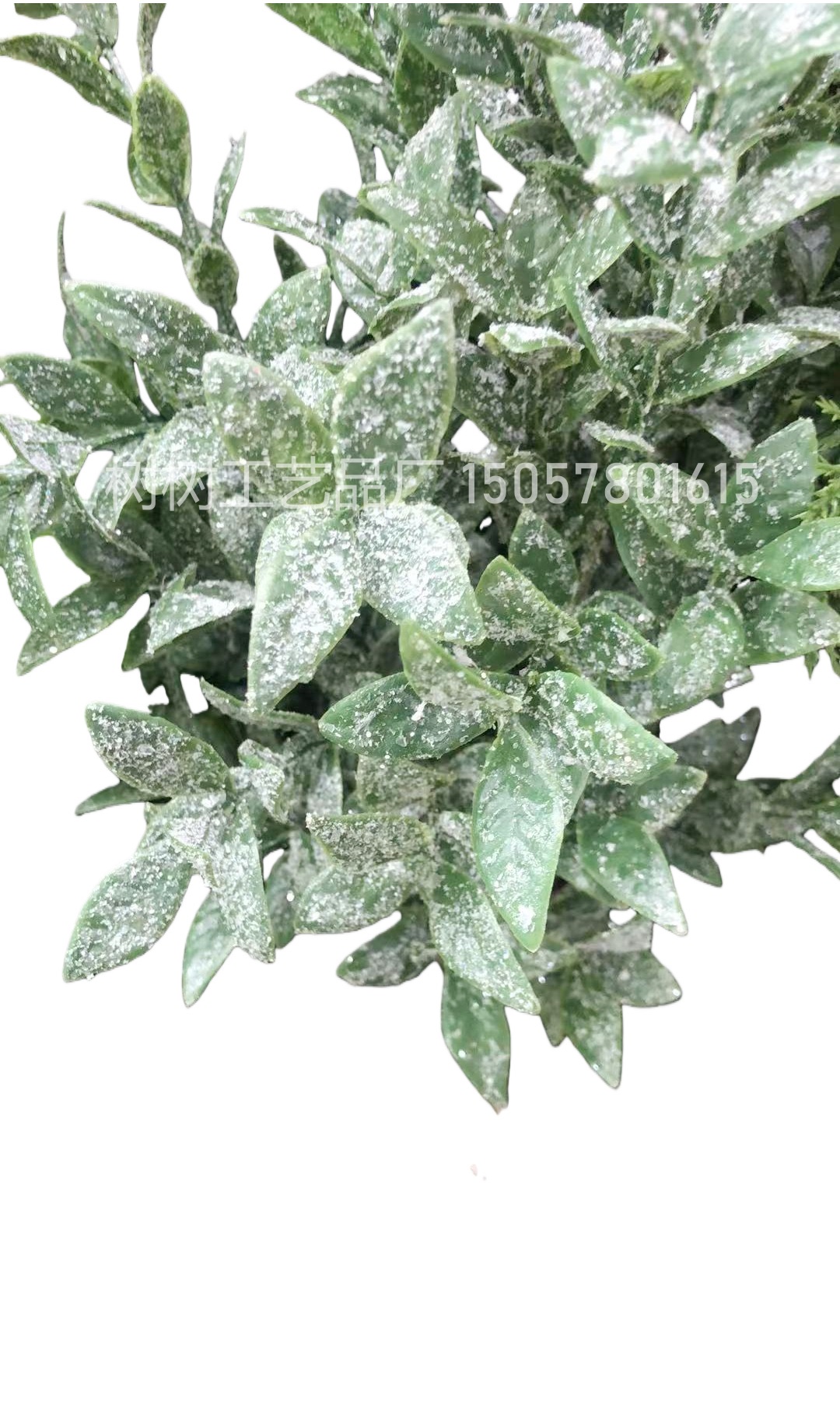 The new Christmas simulation green plant set features a realistic appearance, long-lasting durability, and eco-friendly materials. Popular Amazon bestsellers include artificial flowers, plastic flowers, and simulation flowers detail image 7
