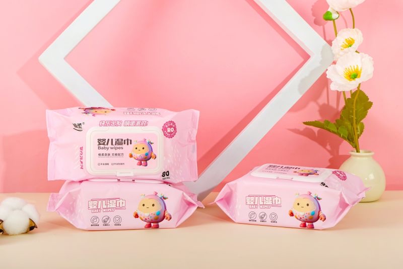 Mini portable alcohol wet wipes small pack, tissue wet wipes, portable travel outdoor cleaning wet wipes, paper wet wipes, mini wet wipes, wet wipes small pack detail image 6