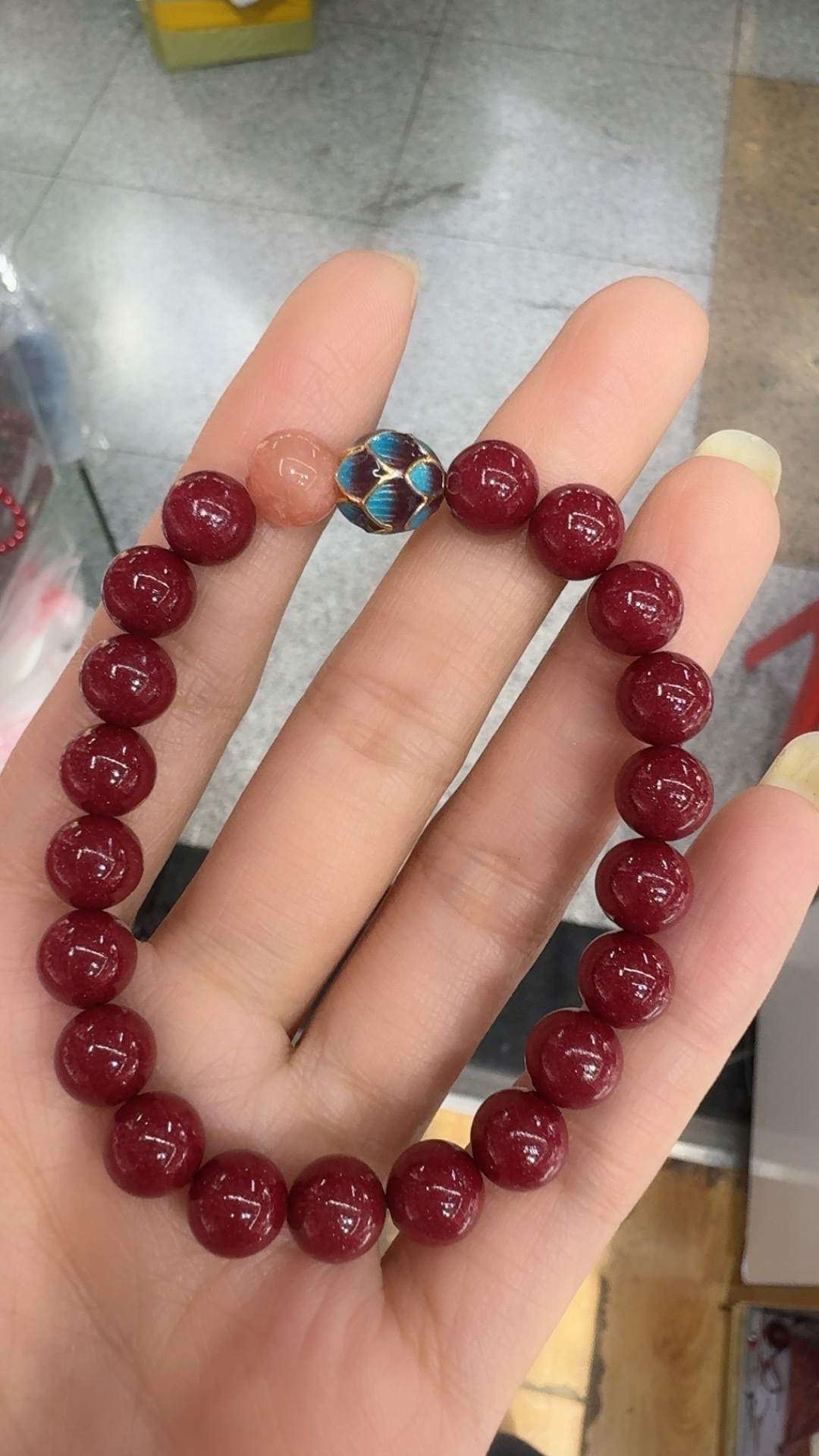 Original Zhusha crystal bracelet, a natural hand-woven collectible. Item Picture