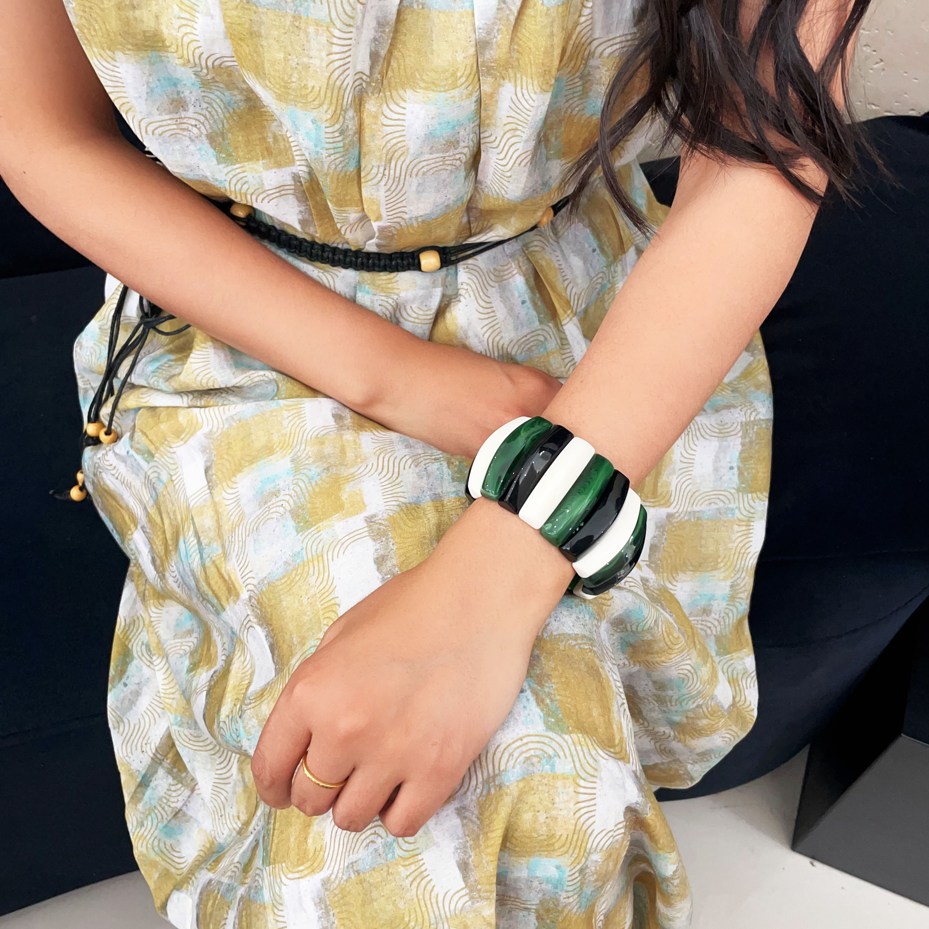 European and American acrylic bracelet, fashionable marble pattern road bracelet, light luxury black and white bracelet for both men and women, new women's collection Item Picture
