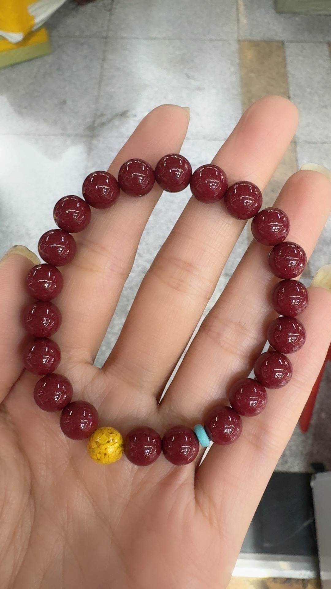 Original Zhusha crystal bracelet, a natural hand-woven collectible.