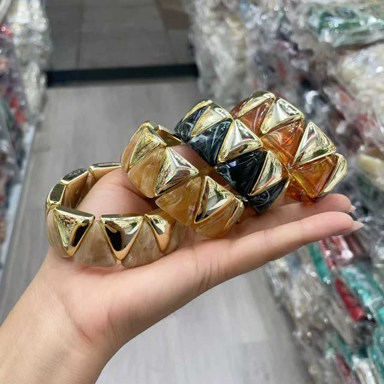 Cross-border European and American wide-sided interlaced diamond-shaped bracelet, with a light luxury and high-end feel, exaggerated and fashionable temperament, women's wholesale Specification image