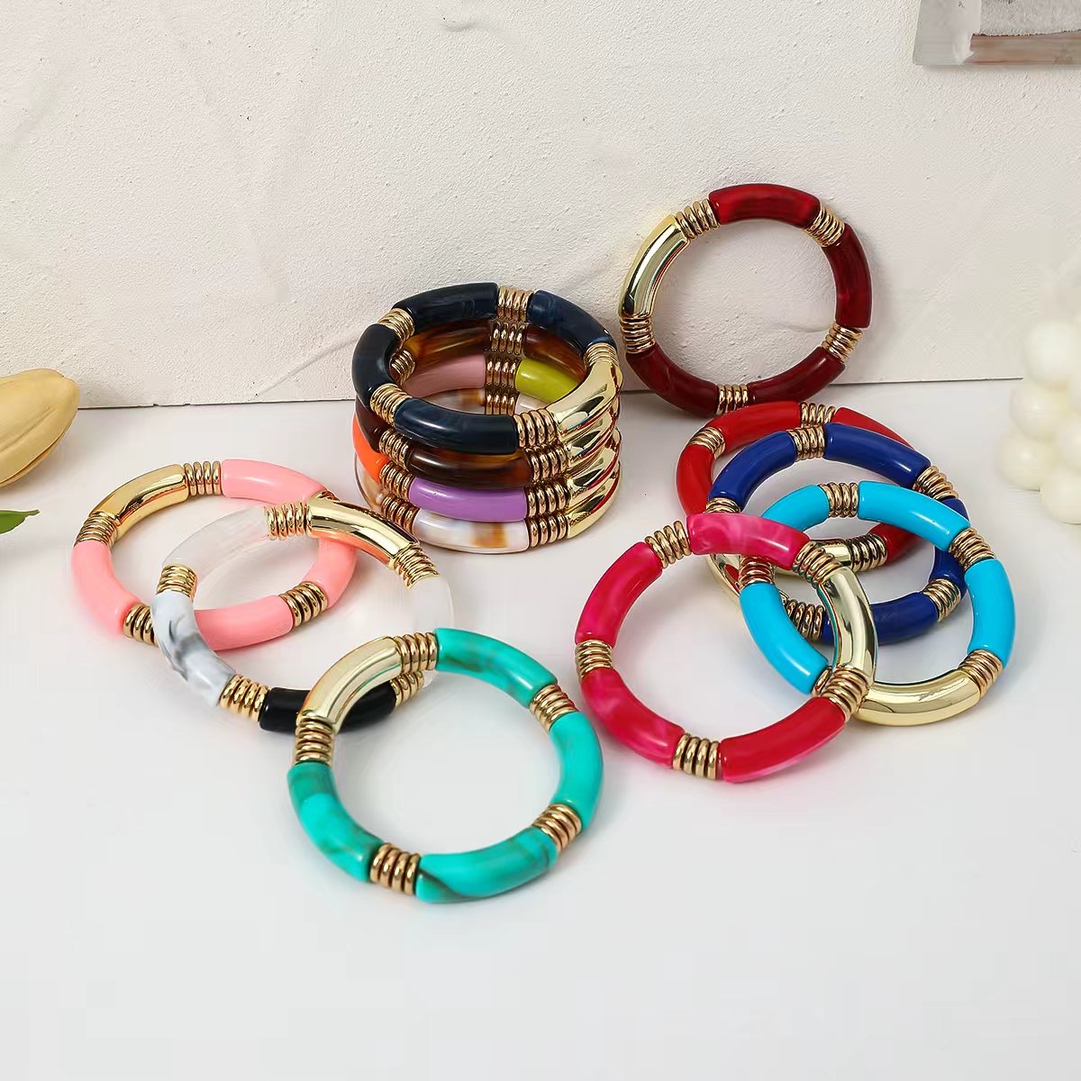 欧美时尚个性新品亚克力弯管手链美拉德新款小众设计时尚独特手饰