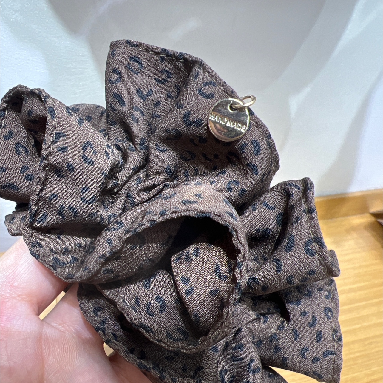 Korean bestsellers: Leopard print small waist large intestine hair band, hair tie, leather band accessory, large intestine hair band detail image 2