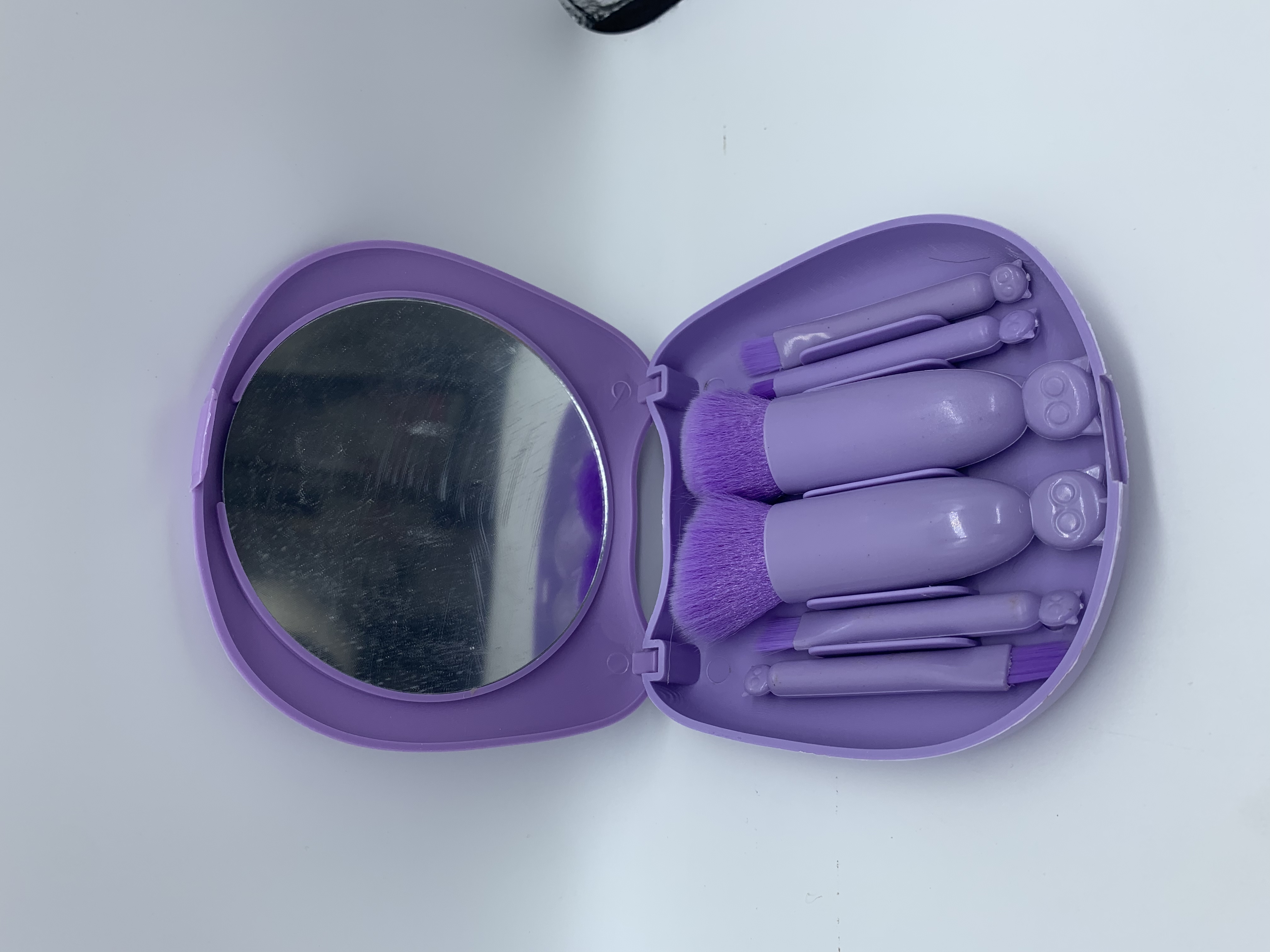 工厂新品热销流行款卡通猫化妆刷6件套带盒化妆刷不吃粉便携易上妆