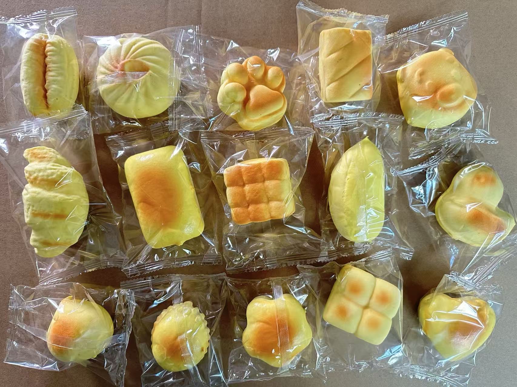 小面包发泄玩具