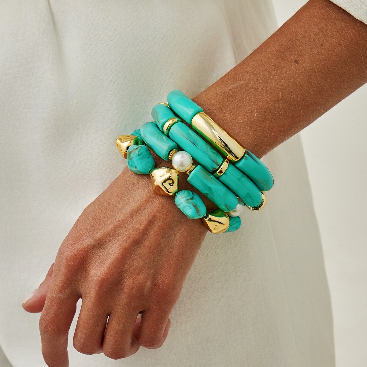 European and American cross-border jewelry, personalized and irregular resin bracelet, high-end and niche design, unisex bracelet Specification image