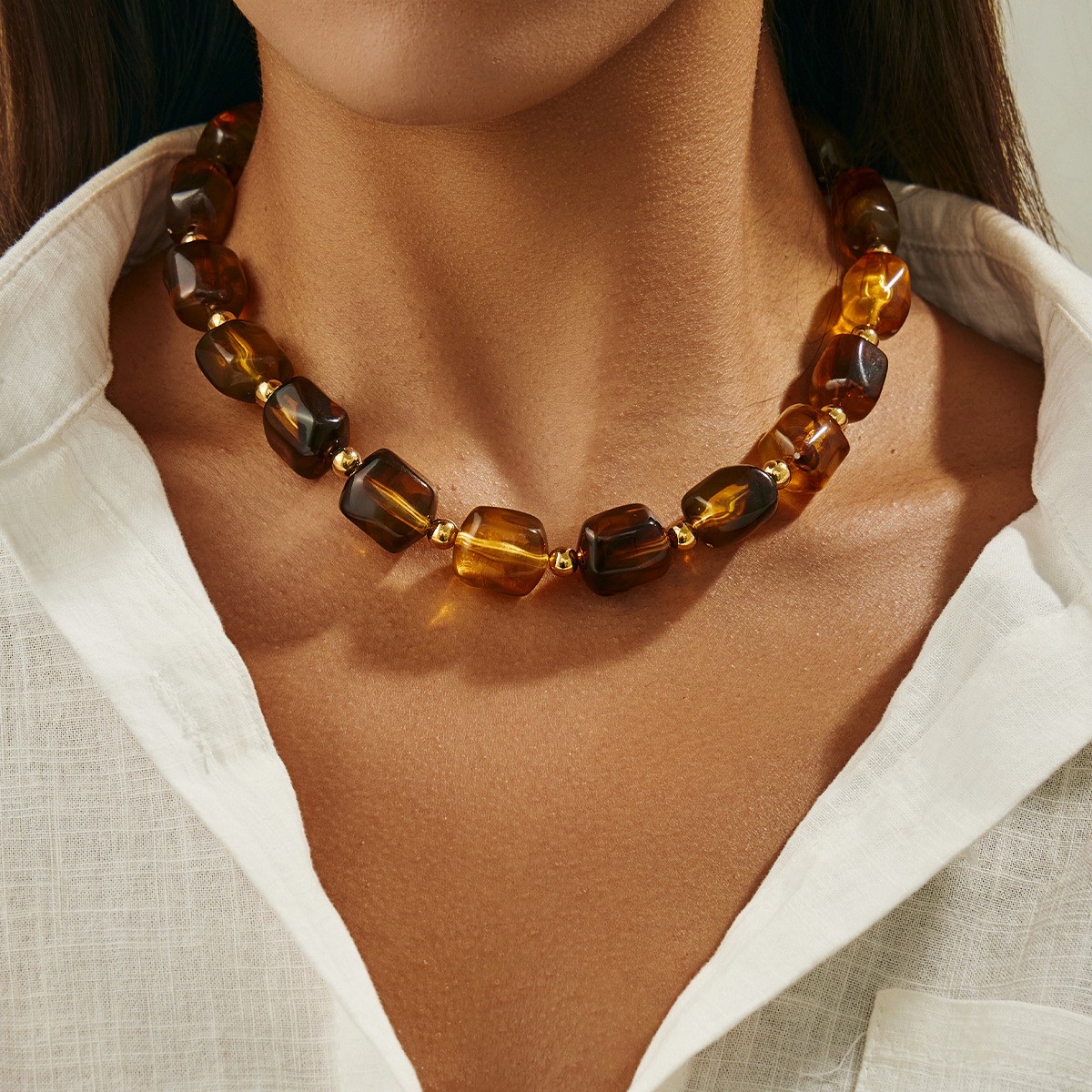 Wholesale of new cross-border fashion accessories from Europe and America, two-piece sets of acrylic beaded bracelets and necklaces Specification image