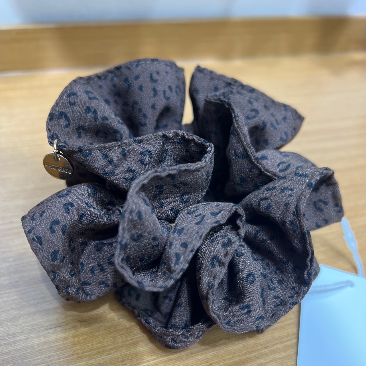 Korean bestsellers: Leopard print small waist large intestine hair band, hair tie, leather band accessory, large intestine hair band details Picture