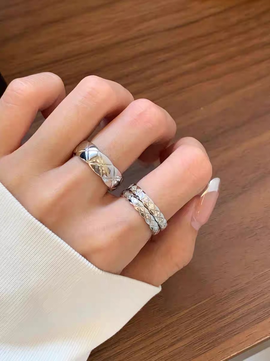 金色饰时尚戒指托饰品配件适配戒指尺寸多款选择女款手饰金色详情图2