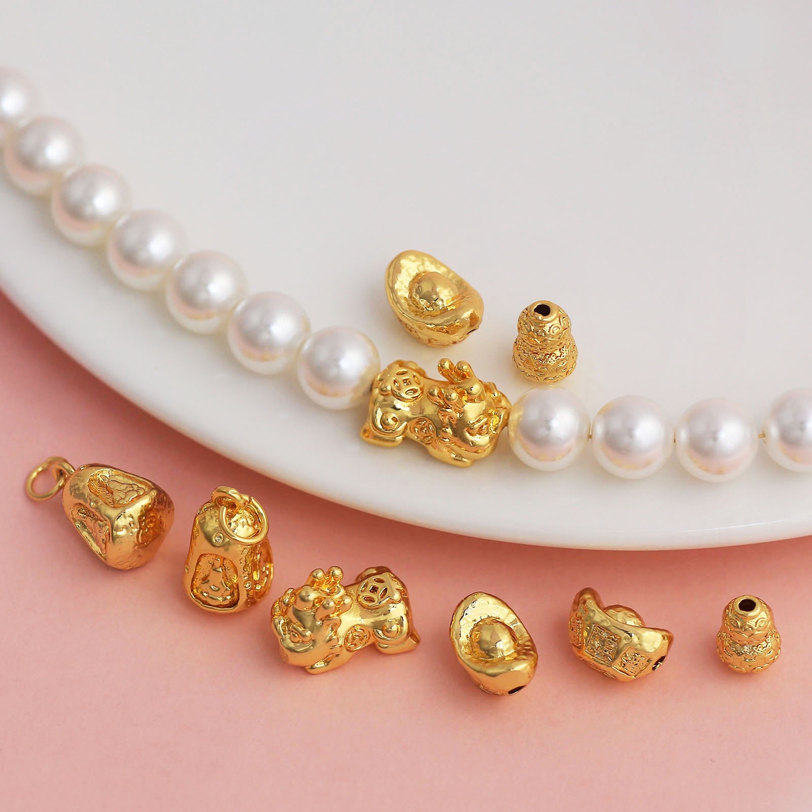 Wholesale of high-quality color-retaining PI Xiu, gourd, small ingot, beads, auspicious and lucky, 18K real gold plated diy bracelet accessories and materials detail image 7