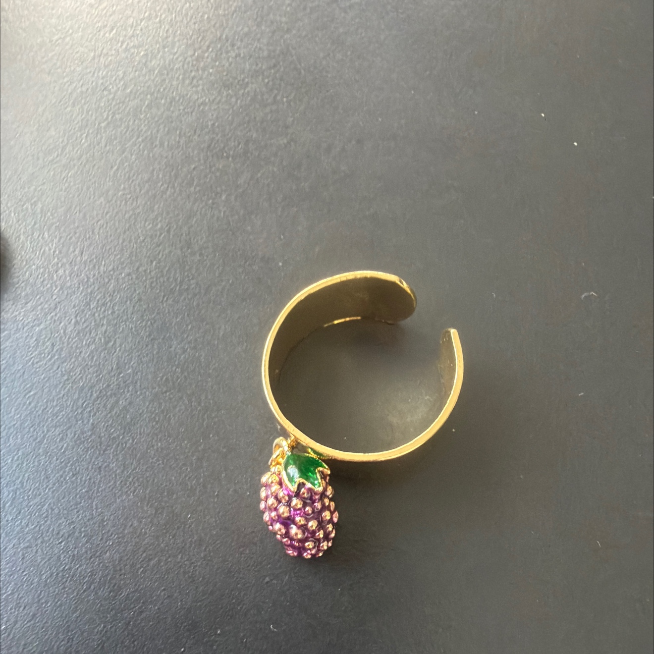 Classical brushed ring, empty hold jewelry, pearl ring, fashionable and individual, retro style, simple and versatile jewelry ring, suitable for women