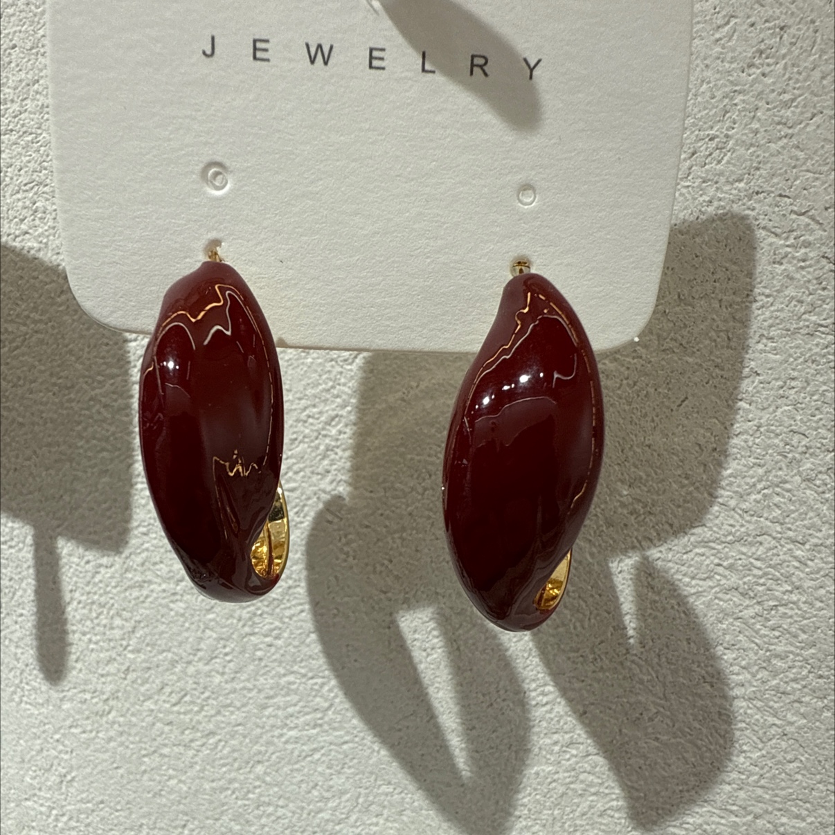 潮流点油2025酒红奶白耳扣耳钉耳饰个性饰品时尚耳环女简约耳饰品配饰品