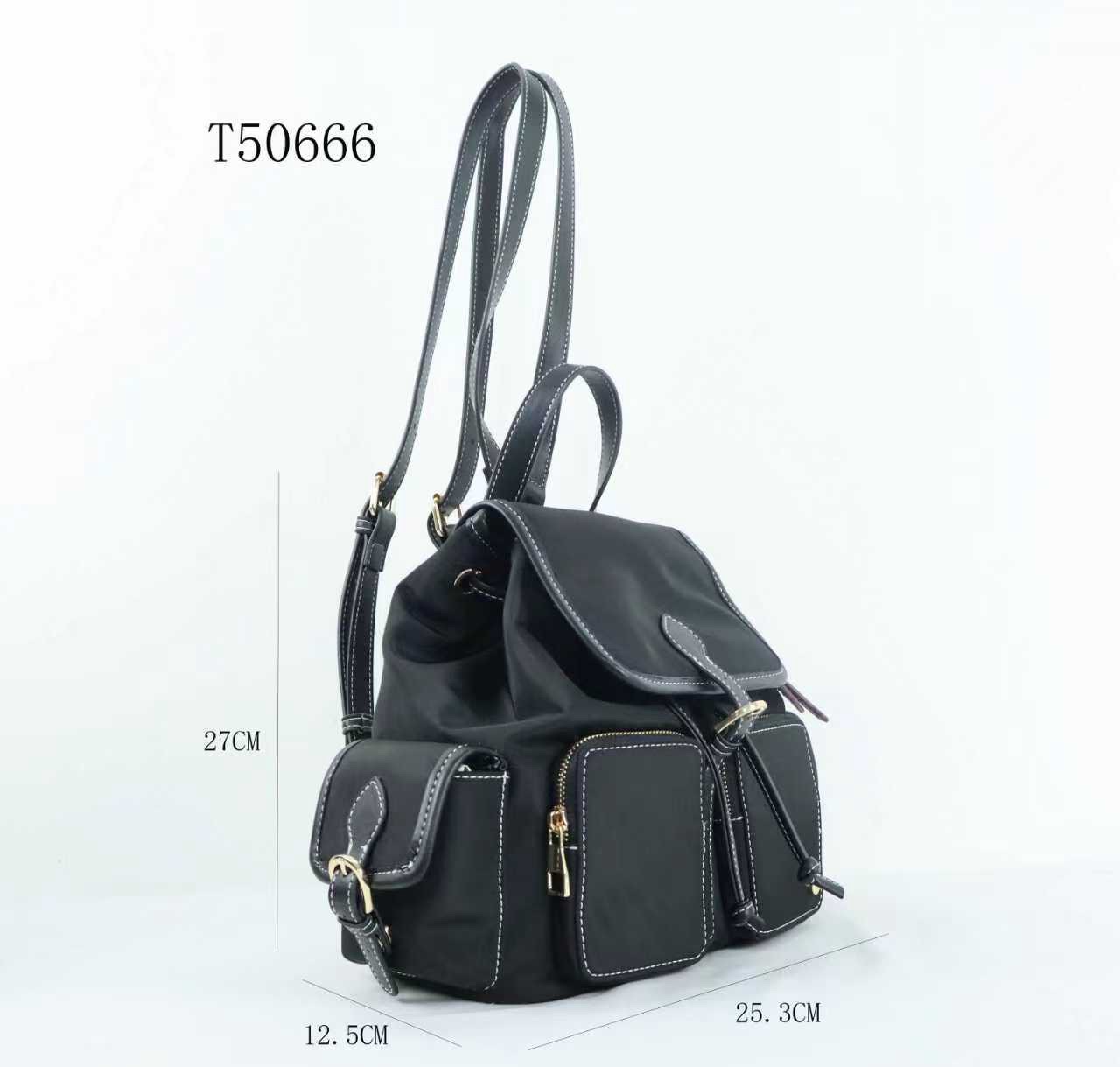 A 50L large-capacity foldable travel backpack with anti-theft lock, fashionable and lightweight, suitable for both men and women. It is a portable leather tote bag for women to carry Item Picture