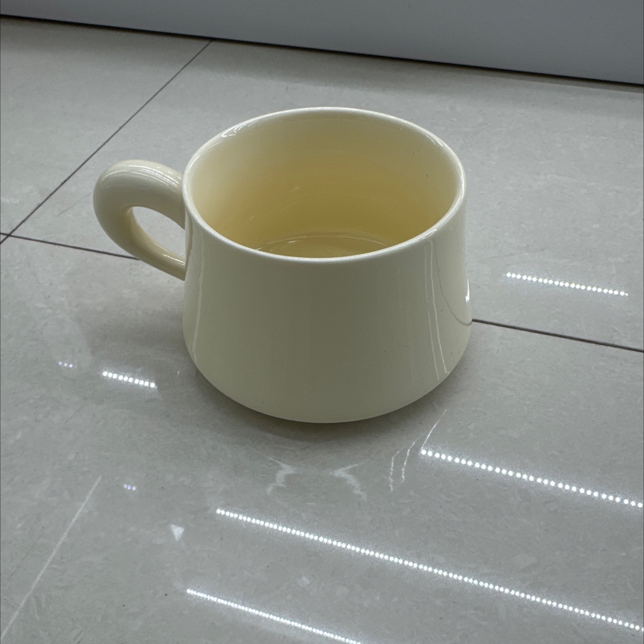 马卡龙咖啡杯