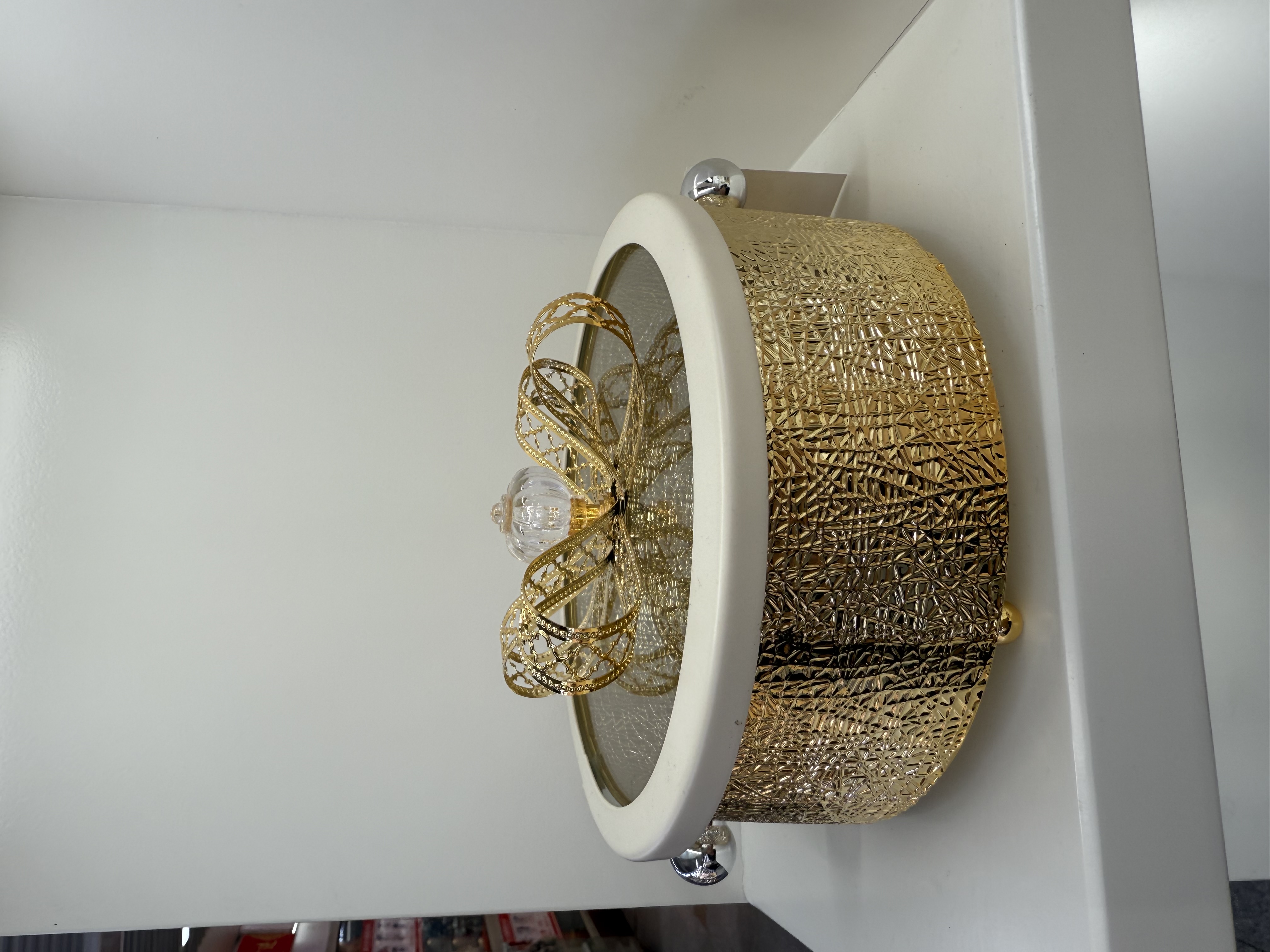 铁制工艺品，镀金，喷金工艺品，壁挂，置物架，果盘，手工摆件，家居装饰品等工艺品细节图