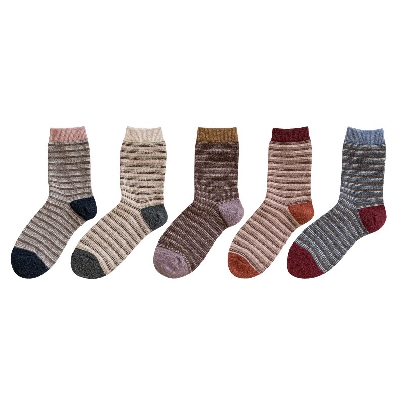 New autumn and winter woolen women's socks: Classic and retro Japanese striped mid-calf socks with contrasting colors, versatile and artistic ins long socks Item Picture