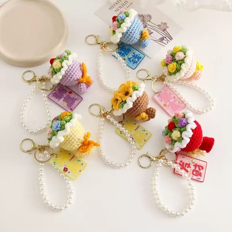 迷你手捧花钩织钥匙扣挂件手工钩织挂架毛线钩织定制挂件详情图10