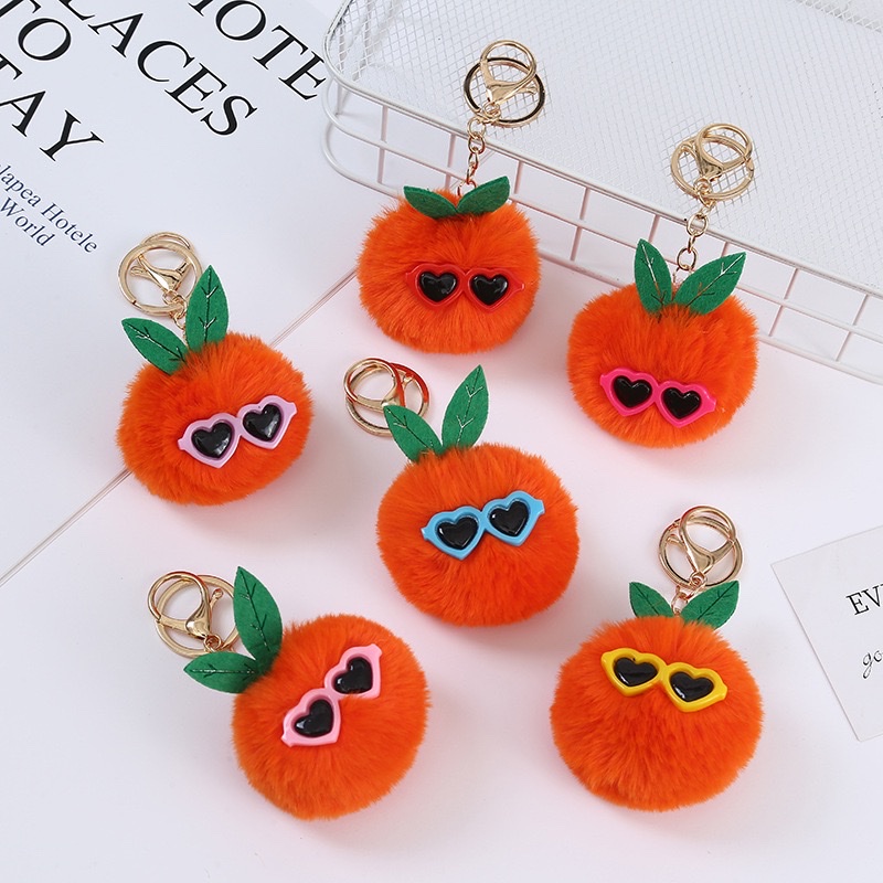 个性可爱毛绒包包挂饰创意卡通毛球钥匙扣装饰橘子眼镜包