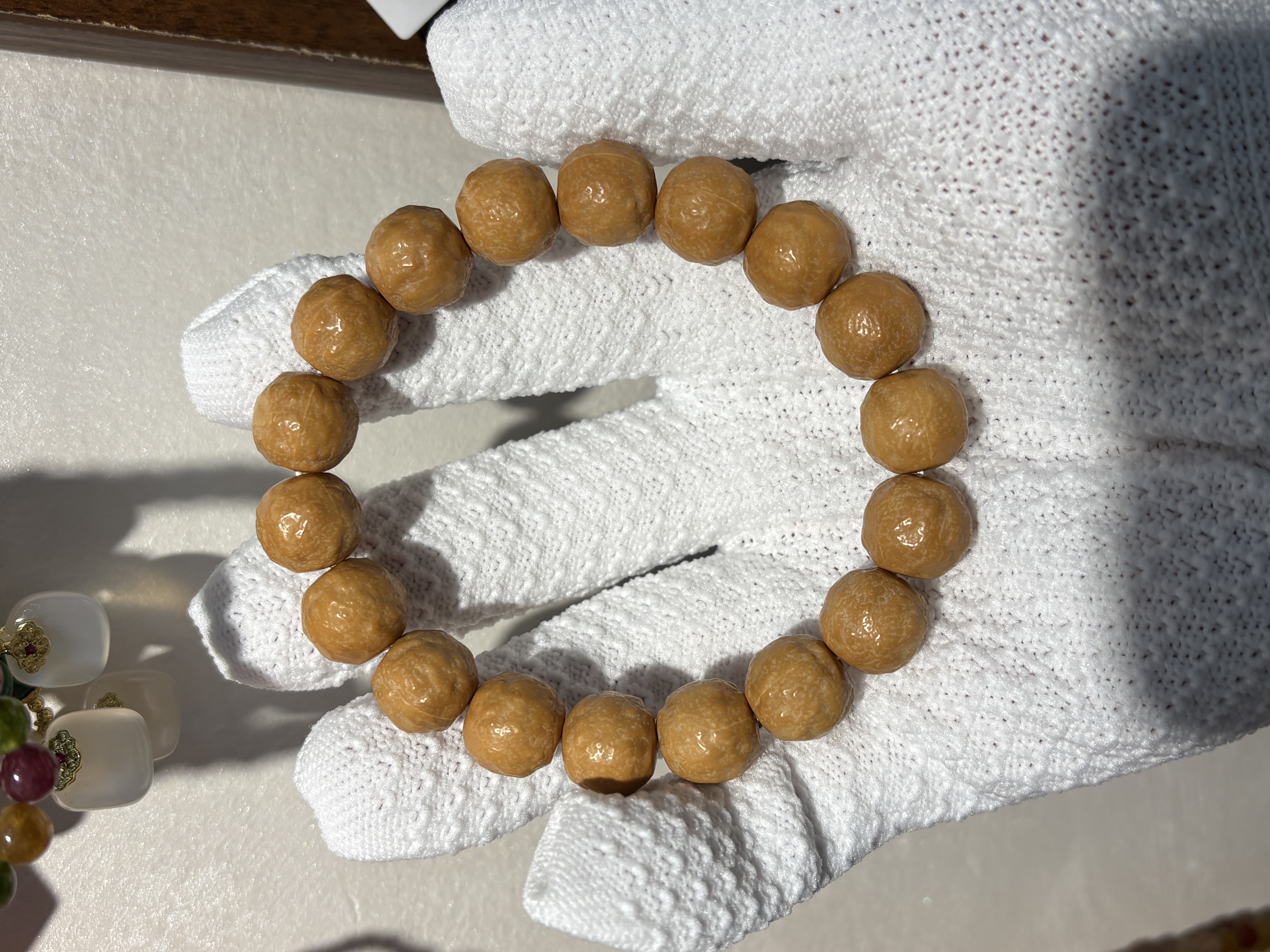 文玩手串猴头雕刻全品原生态天然材质手链饰品男女款简约时尚