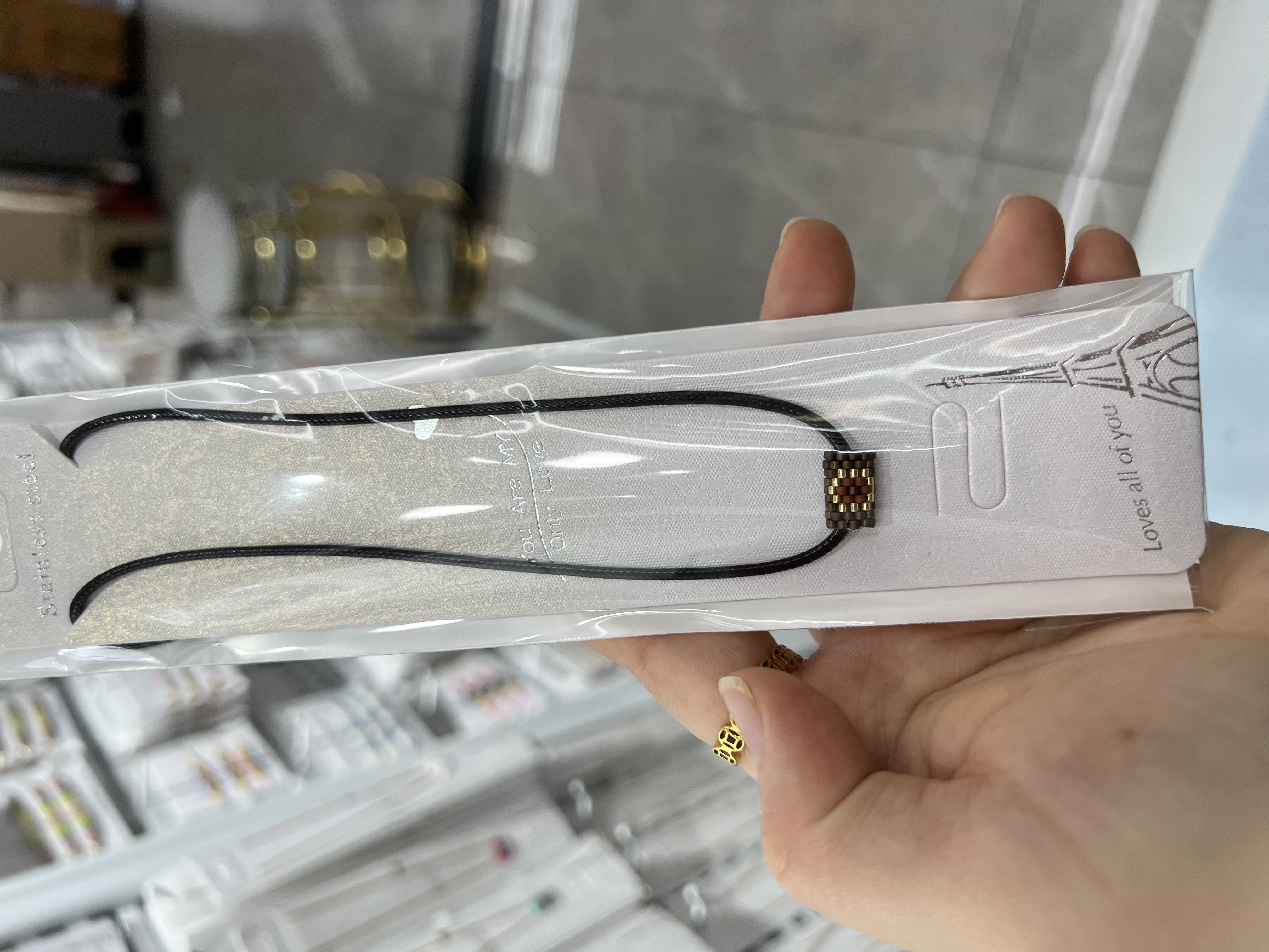 圆柱米珠纯手工编织皮革项链