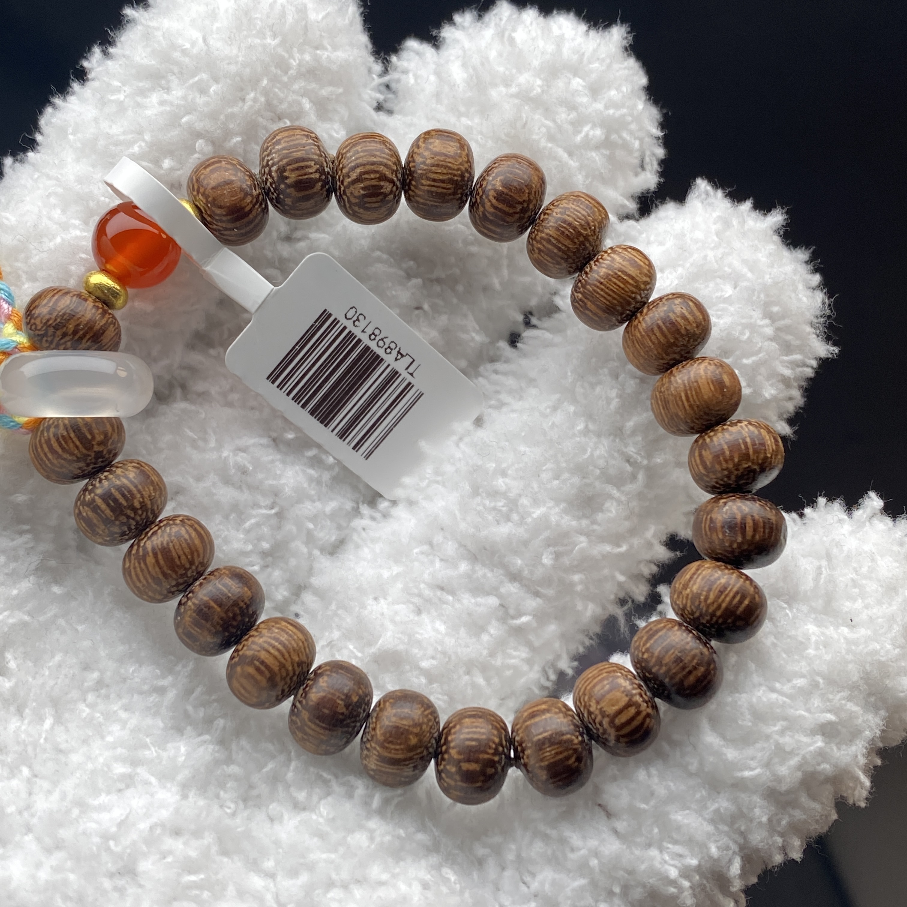 檀木幸运绳手链女款。白底实物图