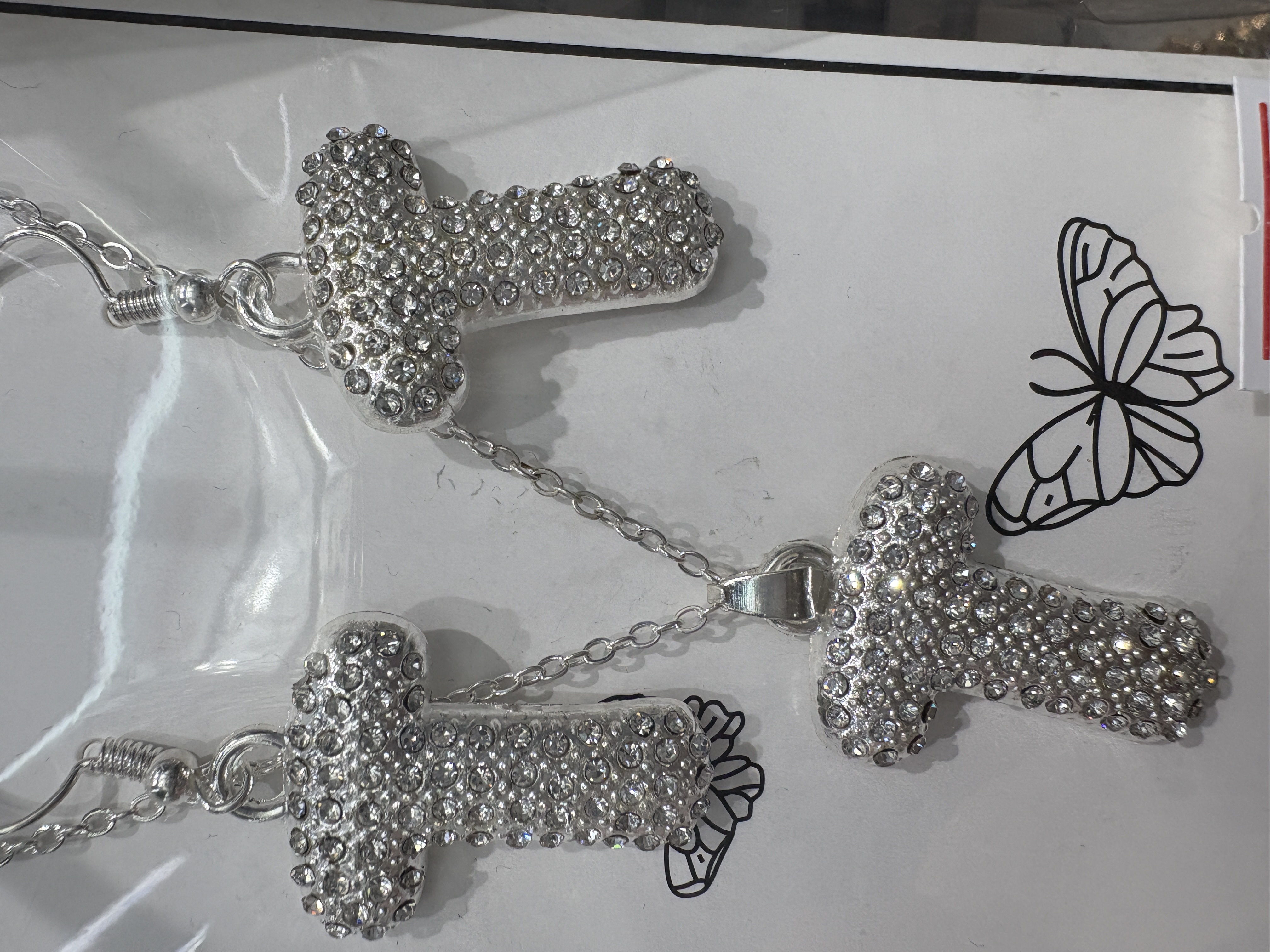 Fashionable necklace letter jewelry, simple and versatile women's necklace accessory, trendy style Item Picture